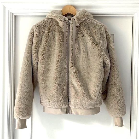 Athleta Jackets & Coats Athleta Faux Fur Ritual Jacket In Abalone